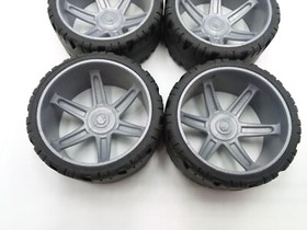 K'NEX Wheels 2&frac14;" Gray Black Wheels & Hubs / Tires & Rims Lot of 4 Vintage Knex 