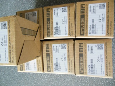 Mitsubishi PLC FX2N-4DA Model New In Box FX2N4DA Expedited Shipping