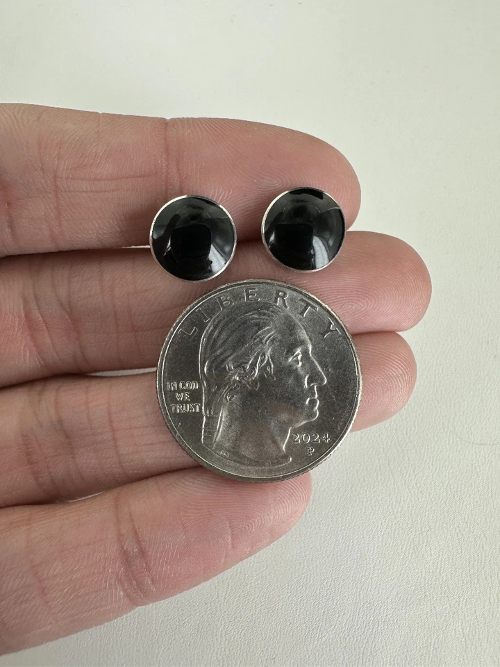 Orecchini A Perno Vintage In Argento Sterling Con Cerchio E Onice Nero - Immagine 4 di 4