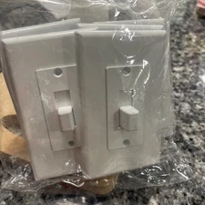 5 PACK TAYMAC 1-Gang PVC Decorator Wall Plate Toggle Switch Cover  White MW2570W