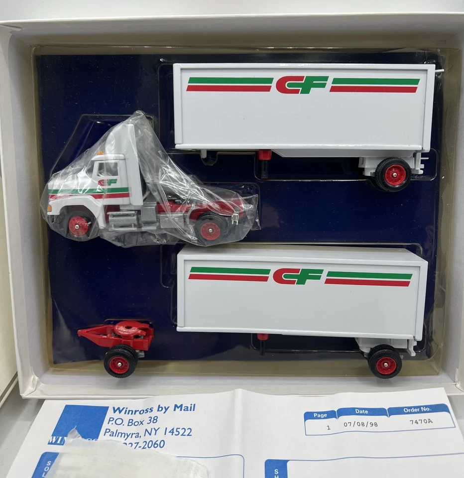 Camión doble fundido a presión CF Consolidated Freightways 1998 Winross 1:64 hecho en EE. UU. Foto 2 de 4