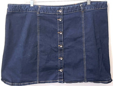DENIM SKIRT BY DENIM SIZE 28W BLUE BUTTON FRONT
