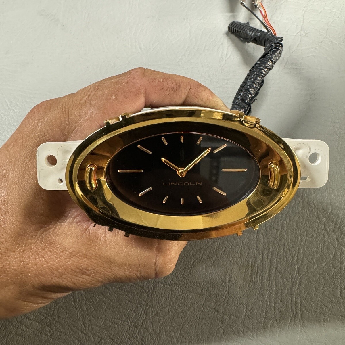 1998-02 Lincoln Town Car Cartier Clock Bezel Mocha Lowrider 1998-02 Lincoln Town Car Cartier Clock Bezel Mocha Lowrider