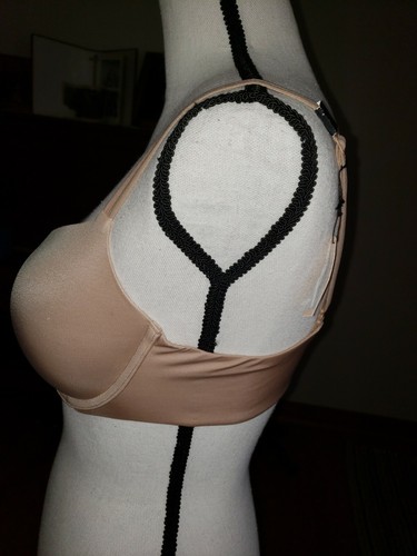 **NWT** VICTORIA'S SECRET NUDE VERY SEXY PUSH-UP PADDED BRA 36C - Picture 2 of 6