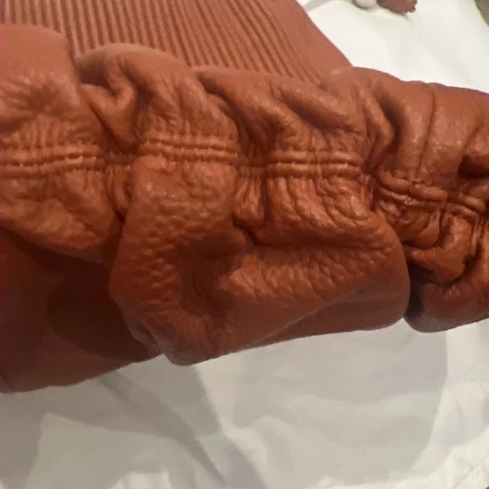 Cartera grande BODHI Boho de cuero oxidado con cierre magnético y cordones nueva con etiquetas Foto 4 de 4