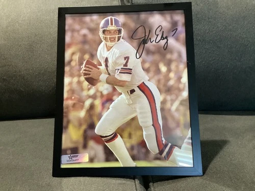 Rare framed John Elway Autographed Denver 8x10 Football Photo