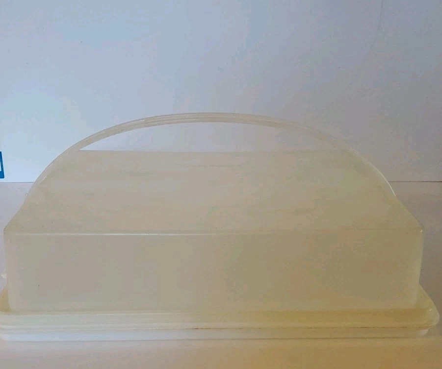 Pyrex Portable 702-PC, 2 Qt 2L Glass Casserole & Plastic Lid W/Insulated Carrier - Image 2 of 4