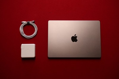 Apple MacBook Pro 14 in M1 Pro Chip 2021 16GB RAM, 1TB SSD, Silver