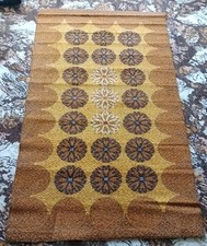 Axminster Axmor Rug flowers & circles 1970s/1980s 91cm x 176cm