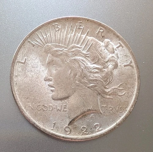 Silver Dollar. 1922 Peace Silver Dollar.  Good coin.