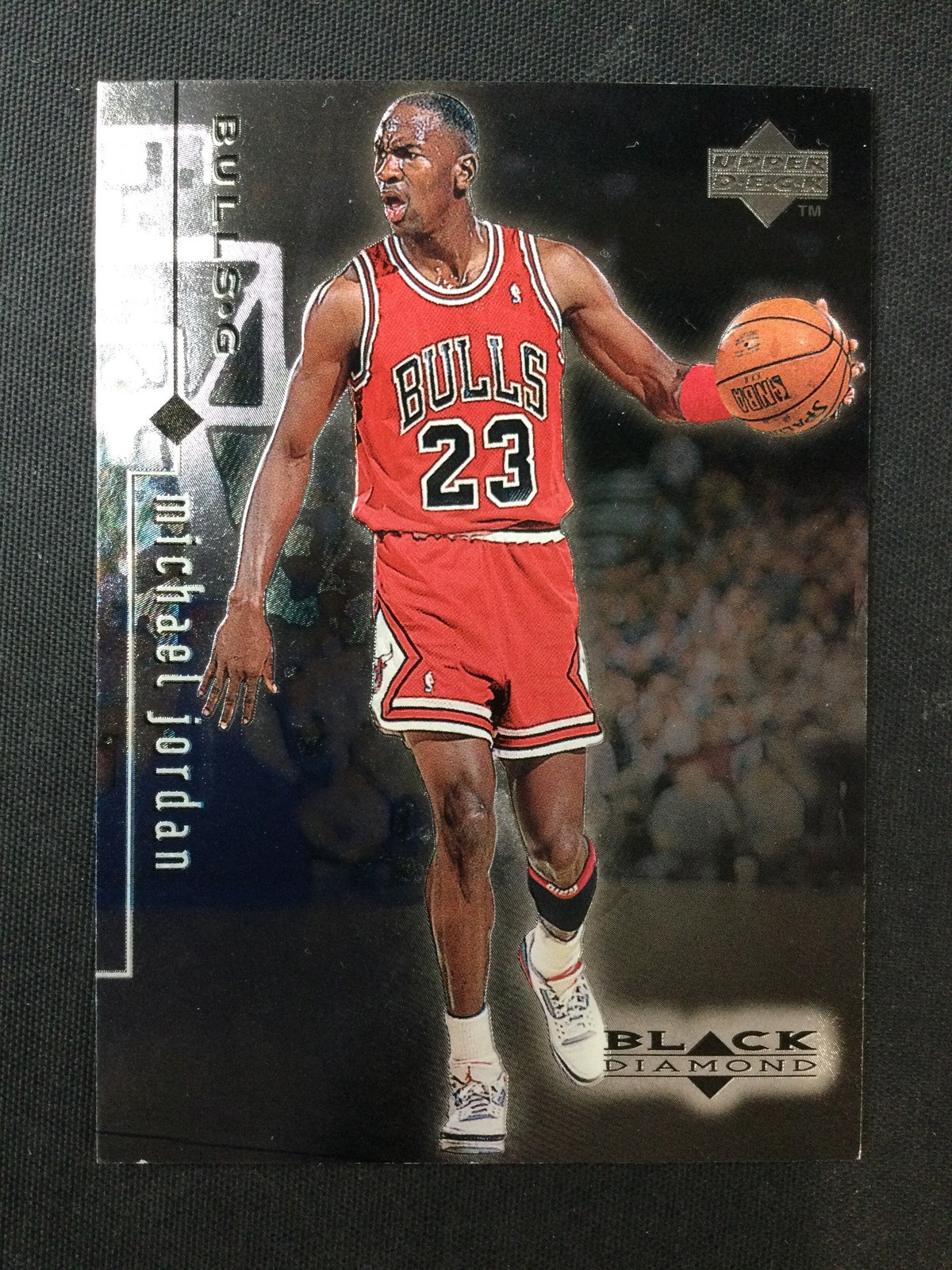 1998-99 Upper Deck Black Diamond #5 Michael Jordan Chicago Bulls MINT