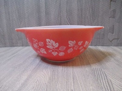 JAJ Pyrex Stachelbeere Aschenputtel Schale tief korallenrot Vintage Made in England