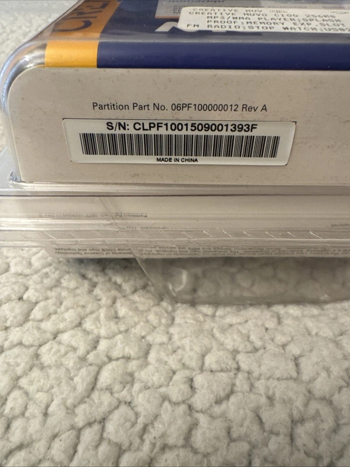 Creative MuVo Sport C100  256 MB Digital Media Player Sealed !! - Image 4 of 4