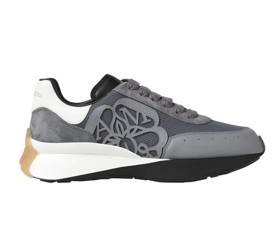 Alexander McQueen — Men’s Alexander McQueen Sprint Runner Sneaker Size 42.5 (9.5)   Gun Gray/White
