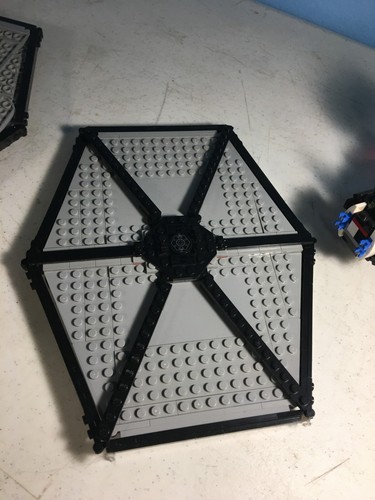 STAR WARS, 1ST ORDER SPECIAL FORCES TIE FIGHTER SET 75101 - LEGO - incomplete - Picture 6 of 15