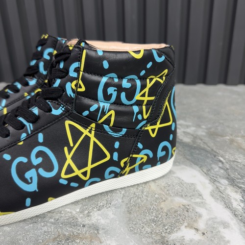 GUCCI Ghost High Top Sneakers Black Stars Logo 7.5 US or 37.5 EUR * - Picture 5 of 23
