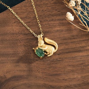 Authentic Jade Jewelry Squirrel Acorn Charm Pendant W/ Chain Necklace Gold Plated