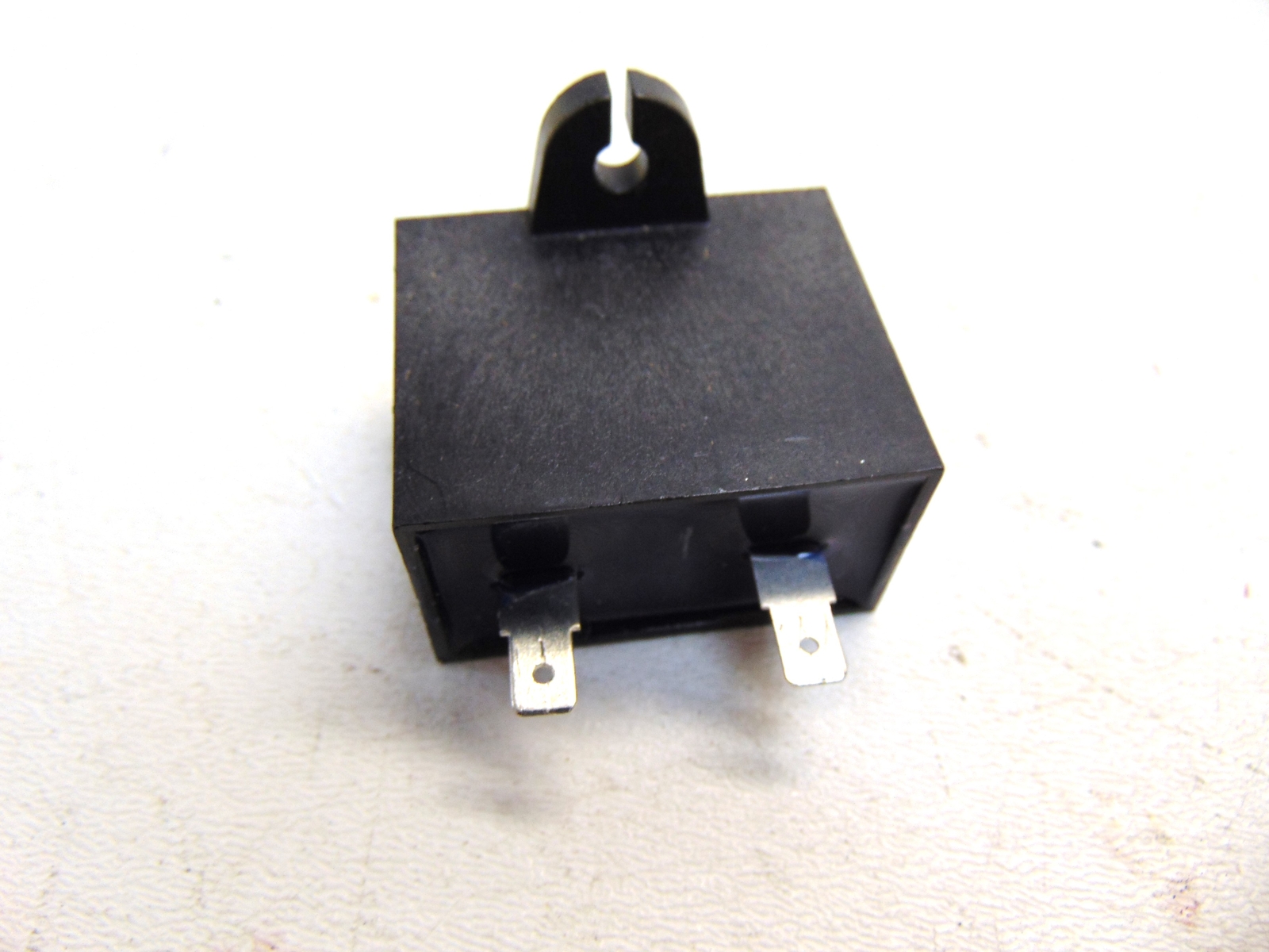 Whirlpool WZF34X18DW08 Refrigerator Capacitor Replacement Part-image