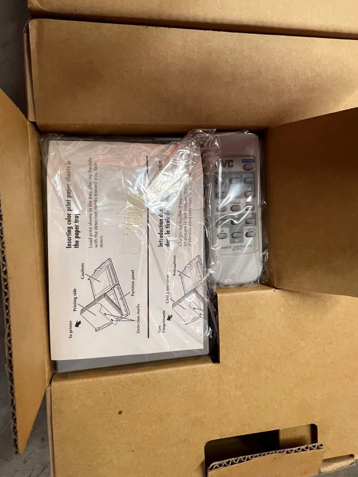 BRAND NEW IN BOX JVC GV-PT2U Multimedia Color Printer Complete  in Box with Ink - Image 3 of 4