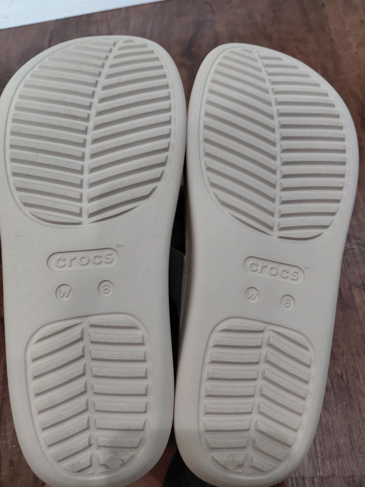 CROCS Getaway Platform Toe Loop  Sandstone Beige … - image 5