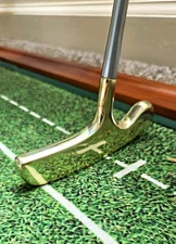 Titleist Scotty Cameron Bulls Eye Original Putter RH Steel Shaft 35" Polished