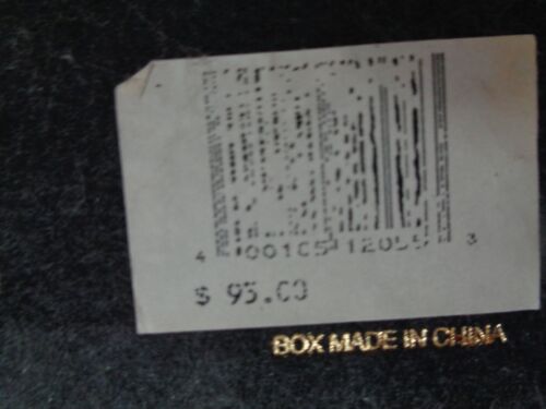 Disney RARE LTD ED #20826/5000 Snow White & The 7 Dwarfs Watch & Case NOS - Picture 8 of 13