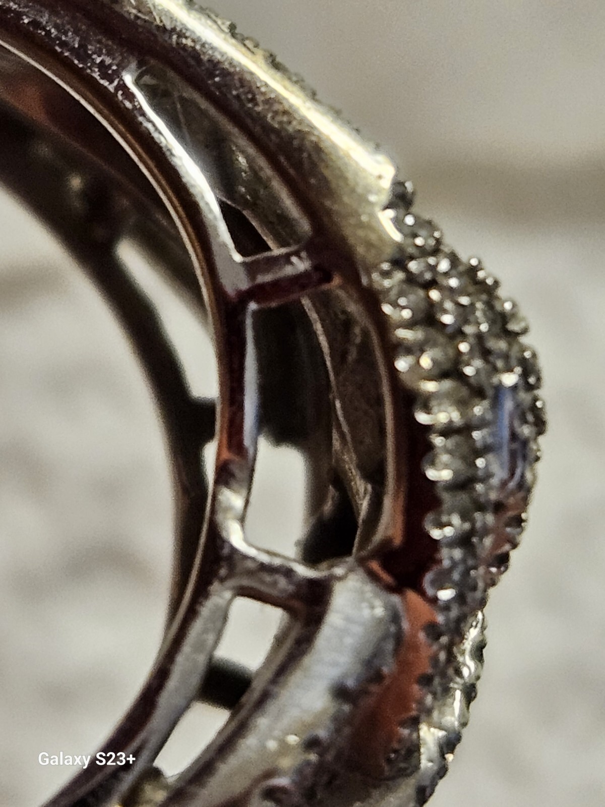 1.50 Carat Zales Diamond Engagement Ring 10.6gm 14K White Gold, Receipt $3,300