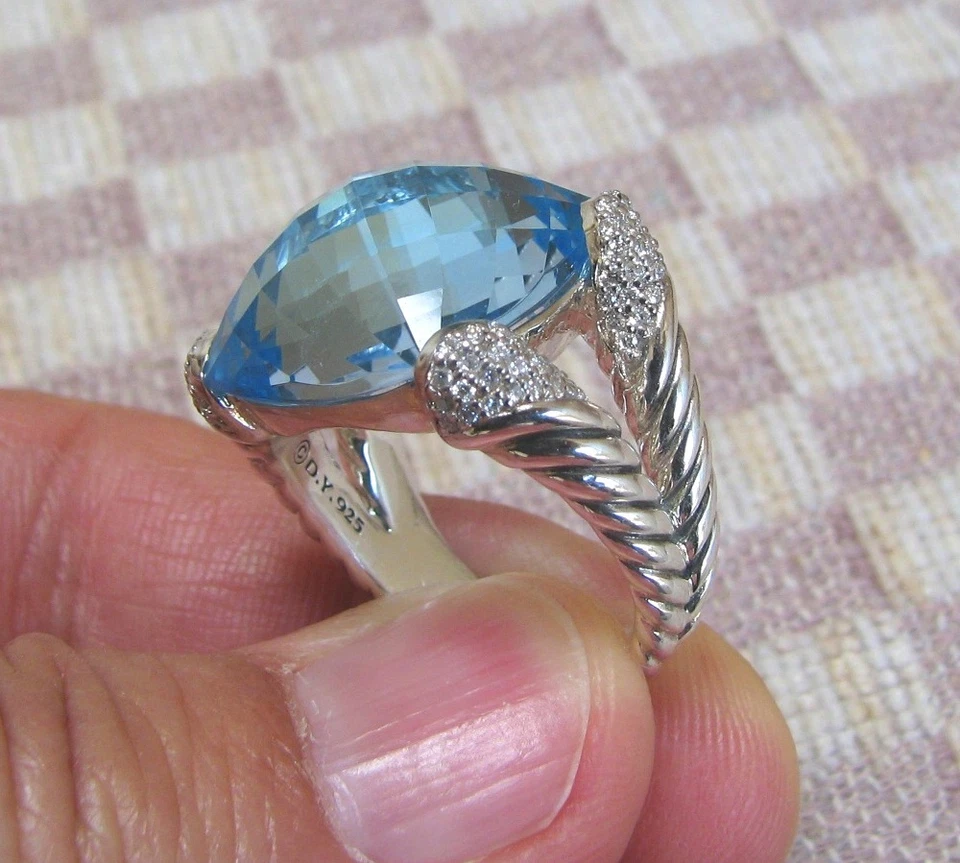 NEW DAVID YURMAN LARGE COLOR CLASSICS RING 17mm TOPAZ & DIAMONDS (retail $2600) - Image 3 of 4