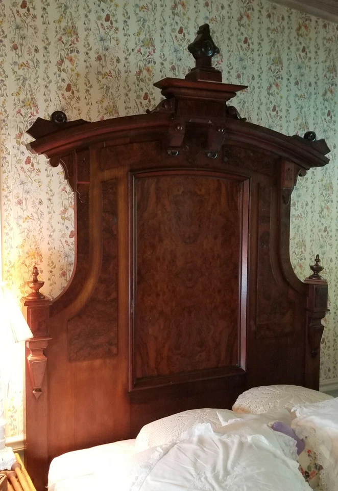 АНТИКВАРНАЯ кровать из грецкого ореха и ворса эпохи Возрождения США около 1880 г. - Изображение 2 из 4