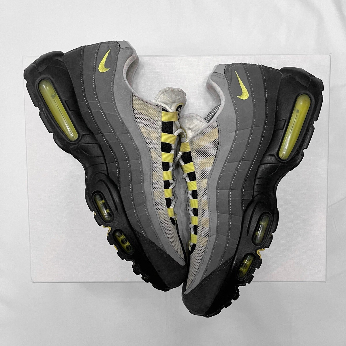 2020 Nike Air Max 95 Neon Retro OG UK 10 US 11 Grey Black Green