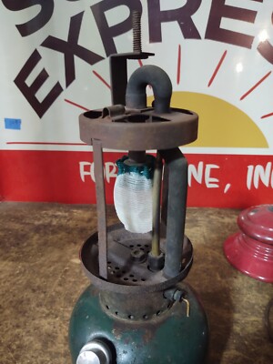 Coleman 1951 200A Single Mantle Christmas Lantern Dated 11/51