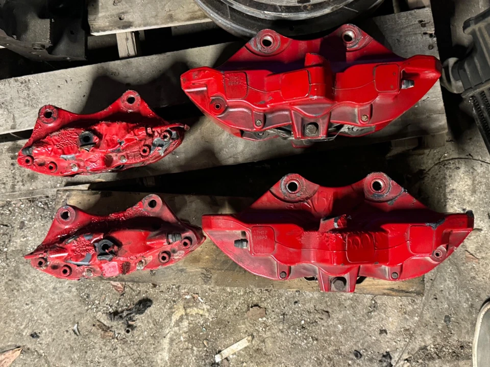 2015-2021 Dodge Charger Challenger Hellcat / Scat Pack 6 Piston Brembo Calipers - Image 4 of 4