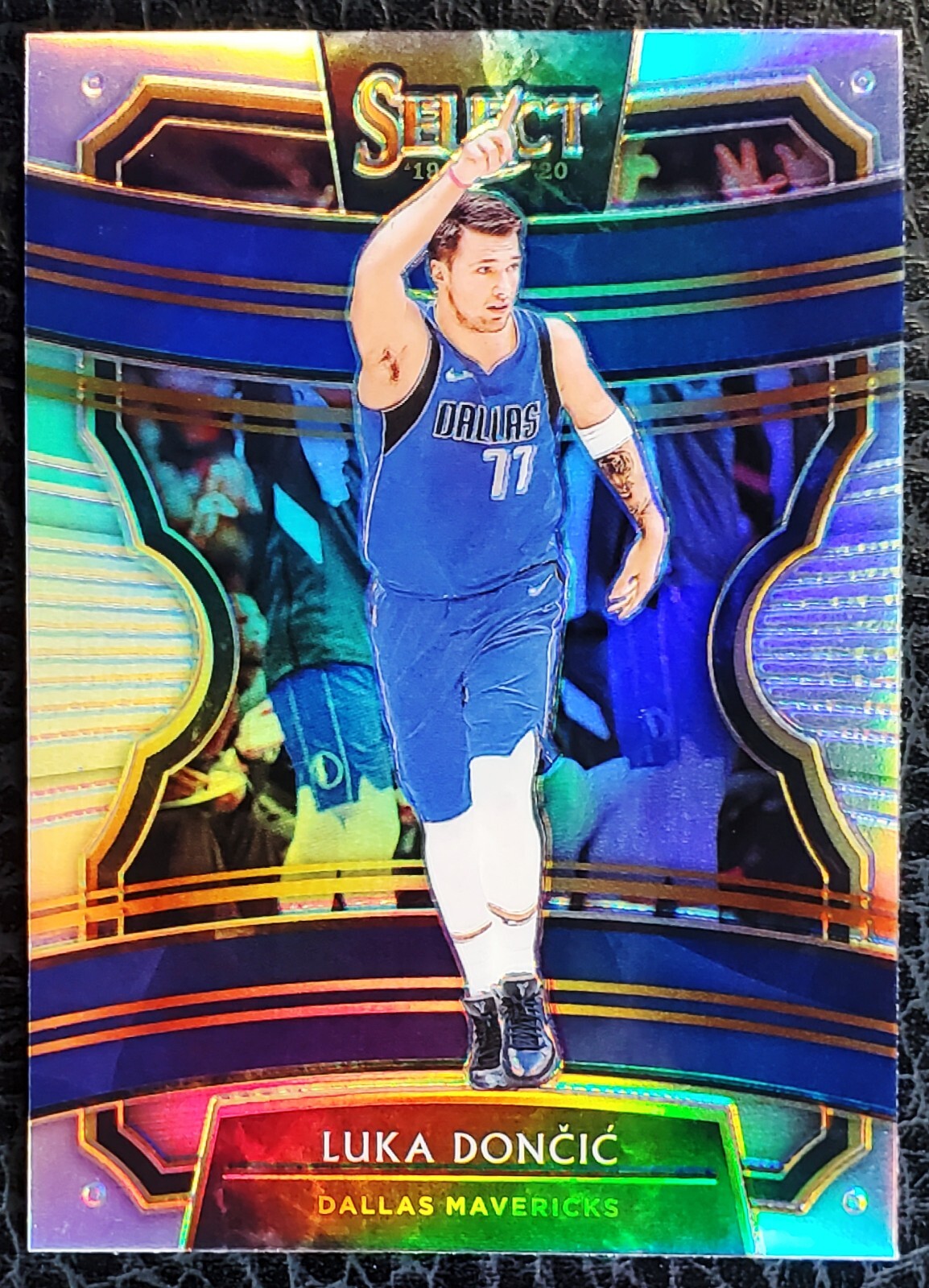 2019-20 SELECT LUKA DONCIC SILVER CONCOURSE PRIZM #67  MAVERICKS MINT