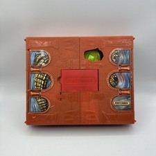 Matchbox CROC ADVENTURE Pop Up Play Set Case ...