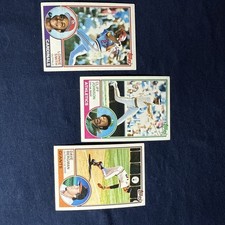 1983 topps baseball card lot Of 3 - Lonnie Smith, Cliff Johnson, Dave Bergman