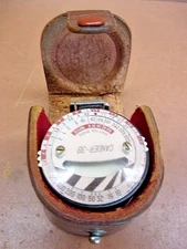 Vintage CANDER 38 Shoe-Mount Light Meter 1961 with Leather Case