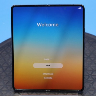 Samsung Galaxy Z Fold5 - 512 GB - Phantom Black (Unlocked)