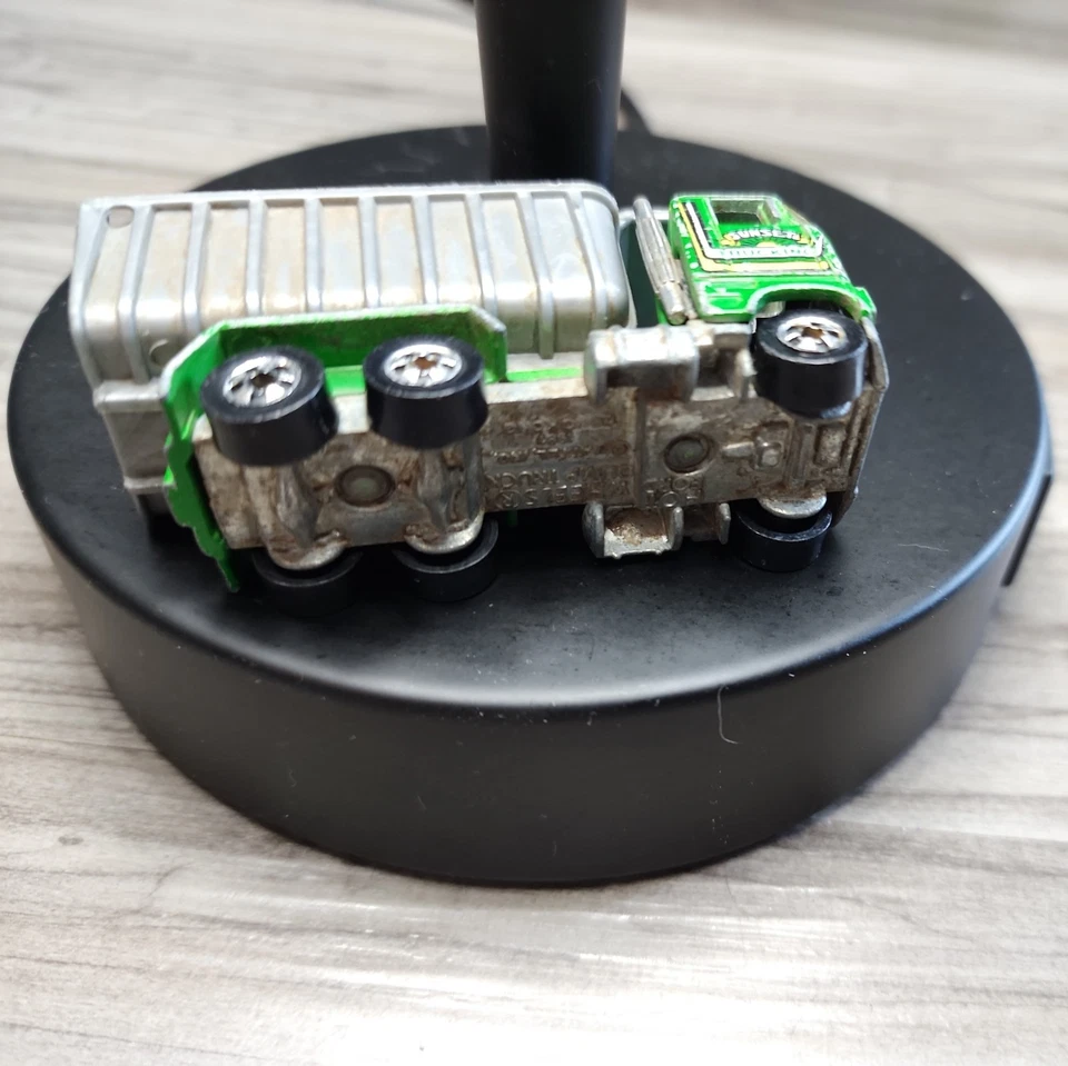 Camión volquete Ford de colección Hot Wheels 1981 Hong Kong Sunset camión Foto 4 de 4