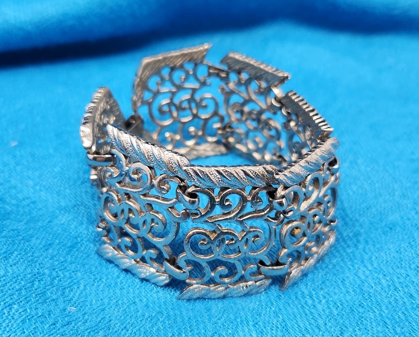 Silver Tone Openwork Panel Link Bracelet Ornate S… - image 3