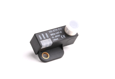 Destaco 8EA-147-4 Sensor Klammersensor Klemmensensor 10-30 V 150mA