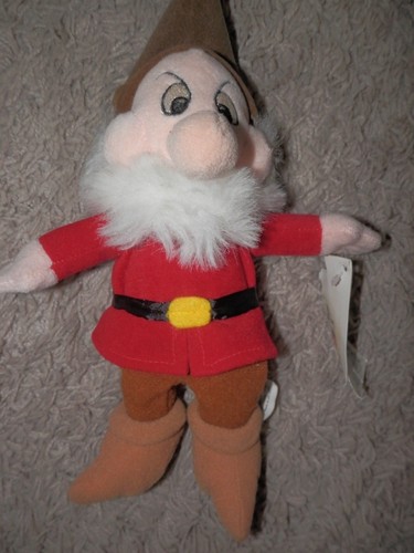 SNOW WHITE & THE 7 DWARFS Plush GRUMPY DWARF 9" TOY DOLL disney world exclusive