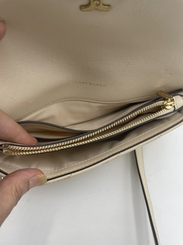 Tory Burch Kira Chevron Textured Chain Wallet Ivory Gold Hardware " stain" - Picture 9 of 12