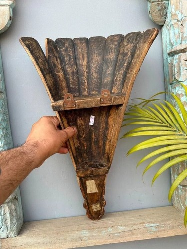 Antique Old Wooden Hand Carved Flower Wall Hanging Fowler Holding Bookey - Picture 12 of 13