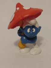 Grumpy Smurf Mushroom Umbrella Peyo Applause 1980s