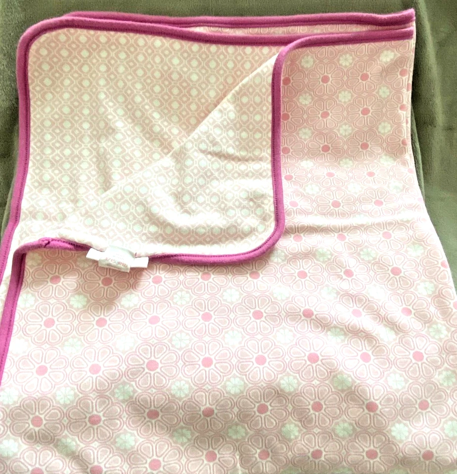 Dwell Studio Target ~Pink & White Knit Baby Blanket Geometric Flower Design - Image 2 of 3