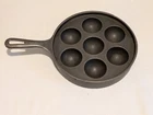 Vintage Griswold No. 32 Cast Iron Aebleskiver Pan 962 Erie PA Danish Cake 7 Cup