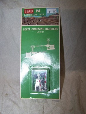 Peco #NB-51 N-Scale Level Crossing Barriers(kit)