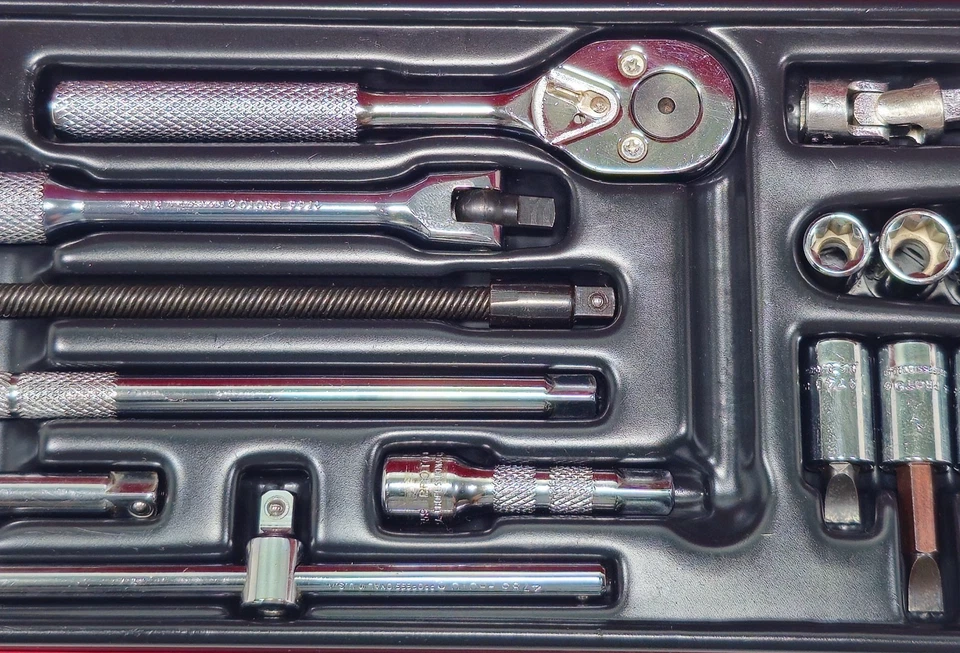 Proto Professional General Service Set, 37 Piece, SAE, 3/16"-9/16", Made in USA - Image 4 of 4