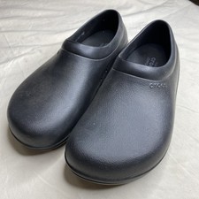 Crocs Dual Comfort Clogs Women's Size 8 Black Slip Resistant Work Slip On BB 