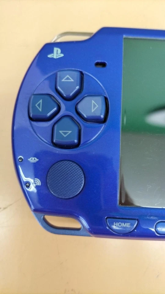 SONY PSP 2000 Handheld Gaming Console Portable PlayStation - Image 3 of 4